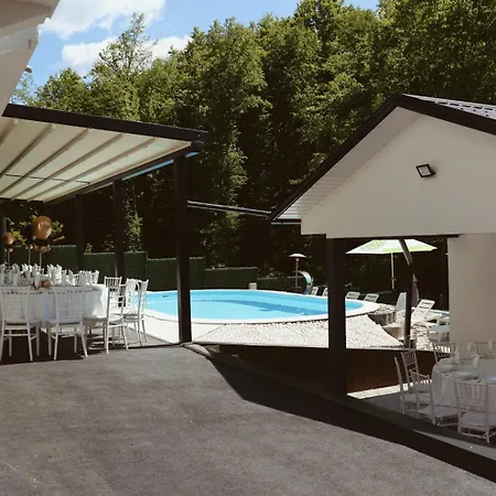 Vila Tea - Private Pool Villa, Slatina Laktaši