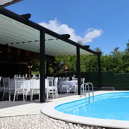 Vila Tea - Private Pool Villa, Slatina *